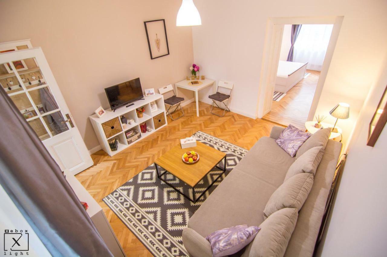 Via Del Centro Apartment Sibiu Bagian luar foto
