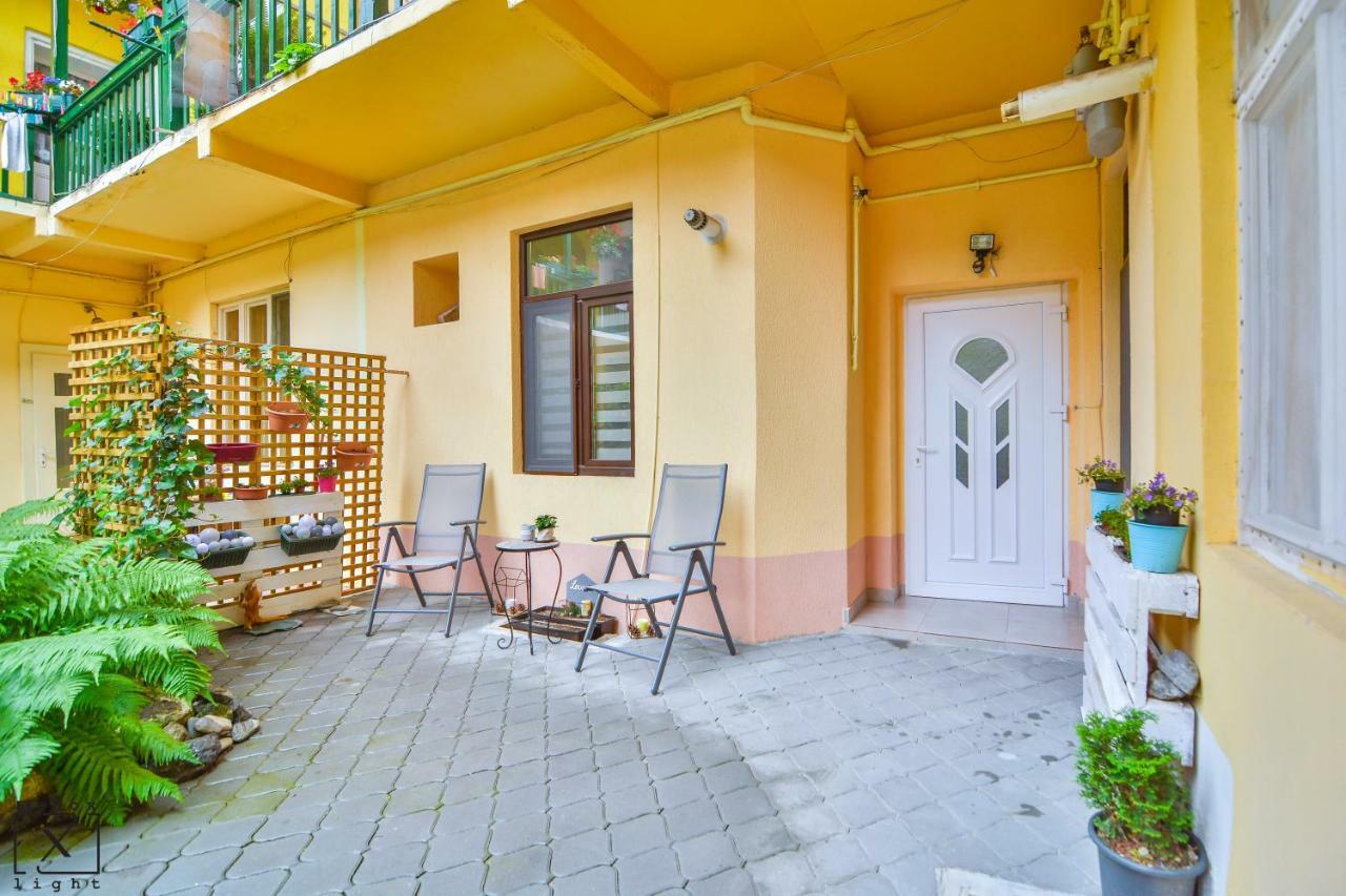 Via Del Centro Apartment Sibiu Bagian luar foto